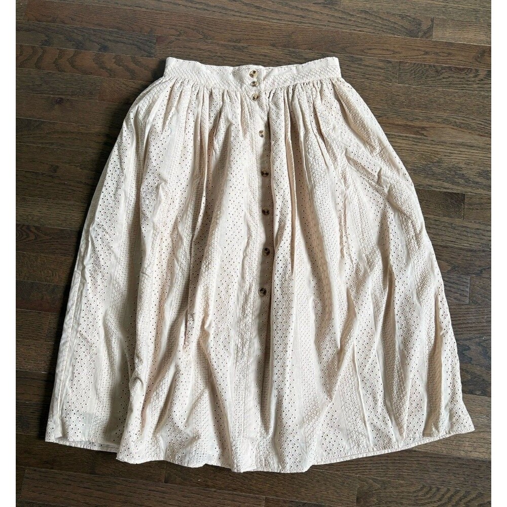 H&M Beige Eyelet Embroidered Skirt Sz 8 Buttons Peasant Boho Lined Well Made